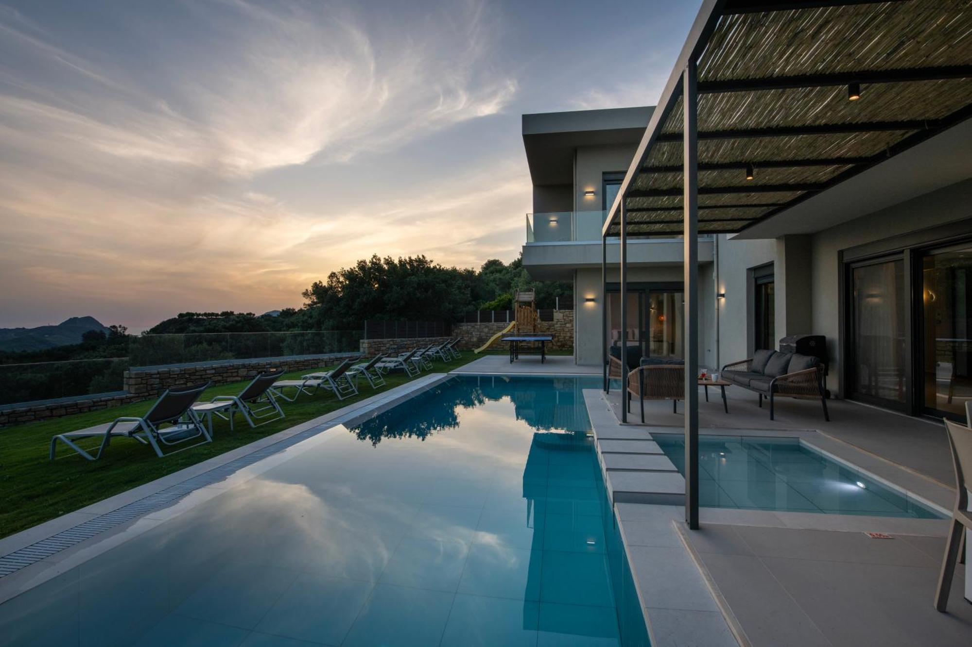 Porti Villas Aphrodite Asomatoi Екстер'єр фото