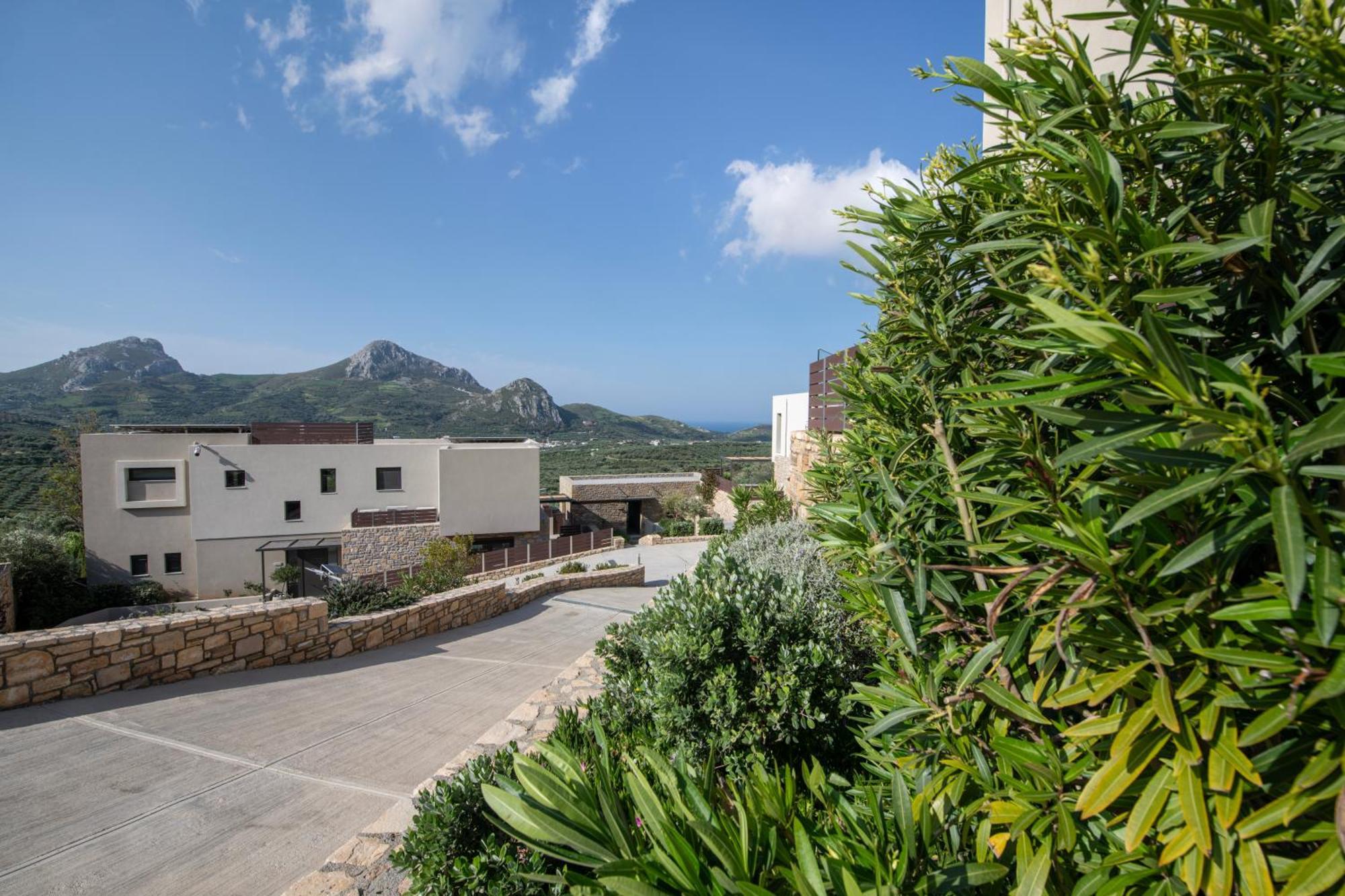 Porti Villas Aphrodite Asomatoi Екстер'єр фото