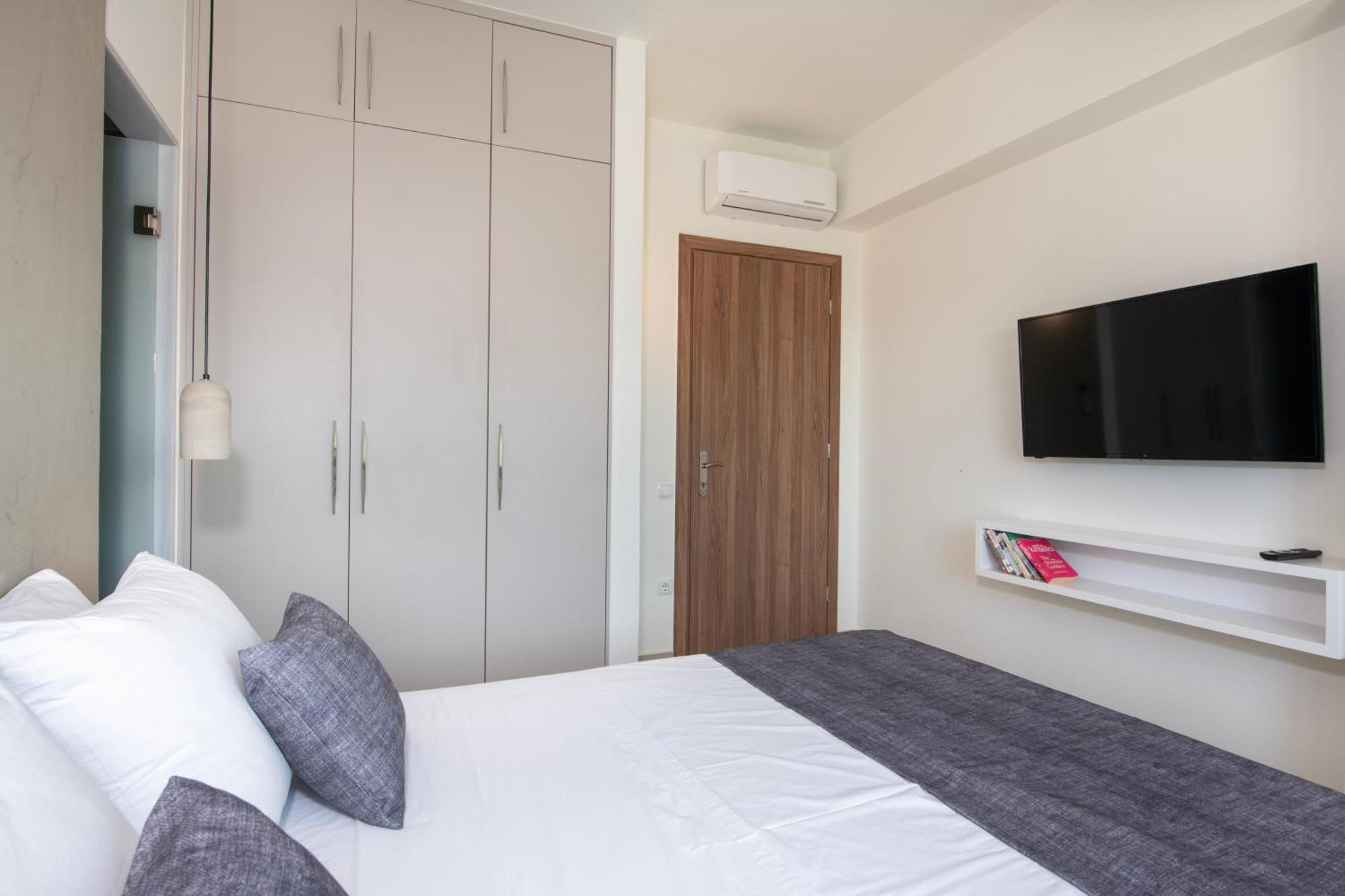 Porti Villas Aphrodite Asomatoi Екстер'єр фото